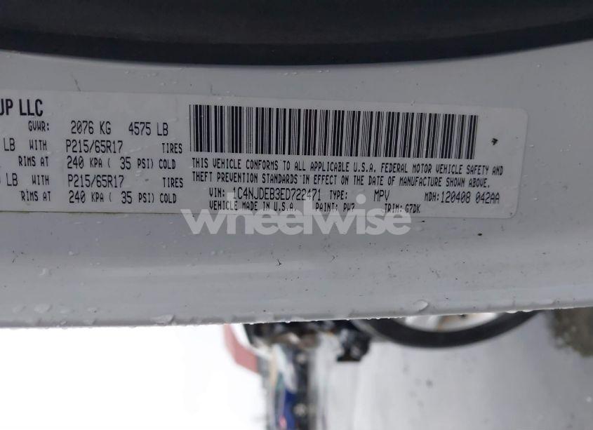 Photo 9 of 2014 Jeep Compass LATITUDE (VIN 1C4NJDEB3ED722471)