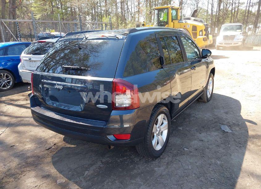 Photo 4 of 2014 Jeep Compass LATITUDE (VIN 1C4NJDEB3ED816351)