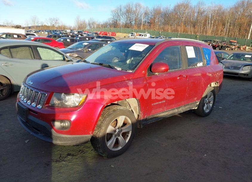 Photo 2 of 2016 Jeep Compass LATITUDE (VIN 1C4NJDEB3GD541776)