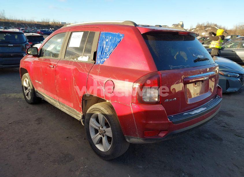 Photo 3 of 2016 Jeep Compass LATITUDE (VIN 1C4NJDEB3GD541776)