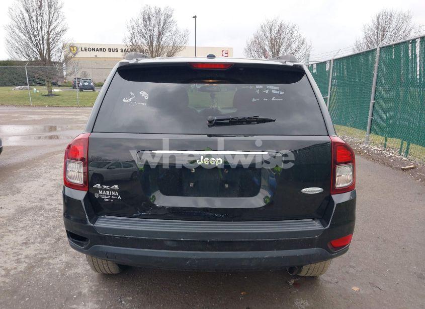 Photo 16 of 2016 Jeep Compass LATITUDE (VIN 1C4NJDEB3GD663831)