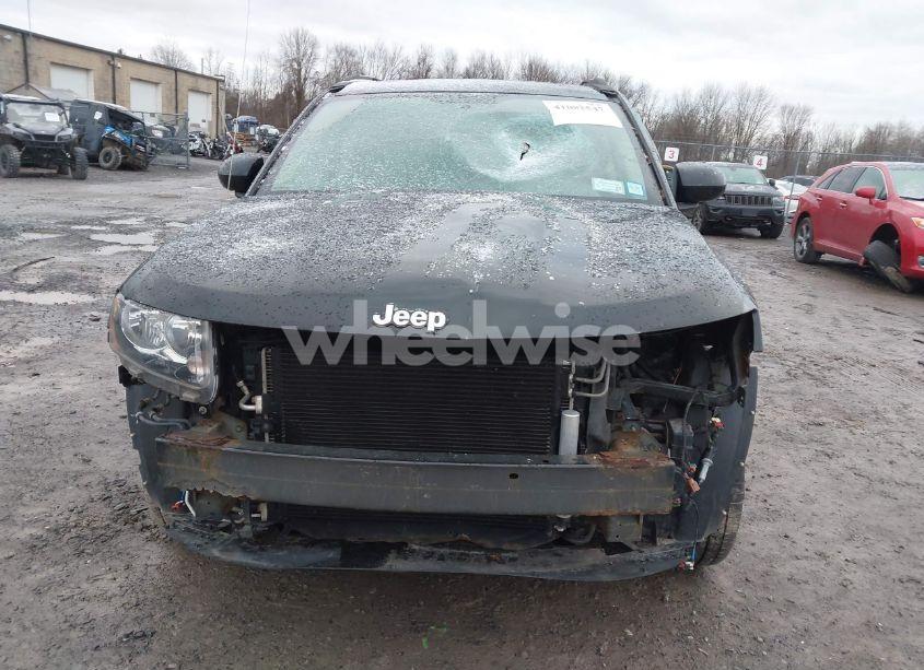 Photo 4 of 2016 Jeep Compass HIGH ALTITUDE EDITION (VIN 1C4NJDEB3GD725051)