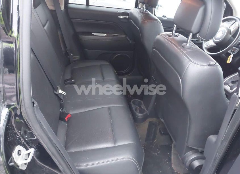 Photo 6 of 2016 Jeep Compass HIGH ALTITUDE EDITION (VIN 1C4NJDEB3GD725051)