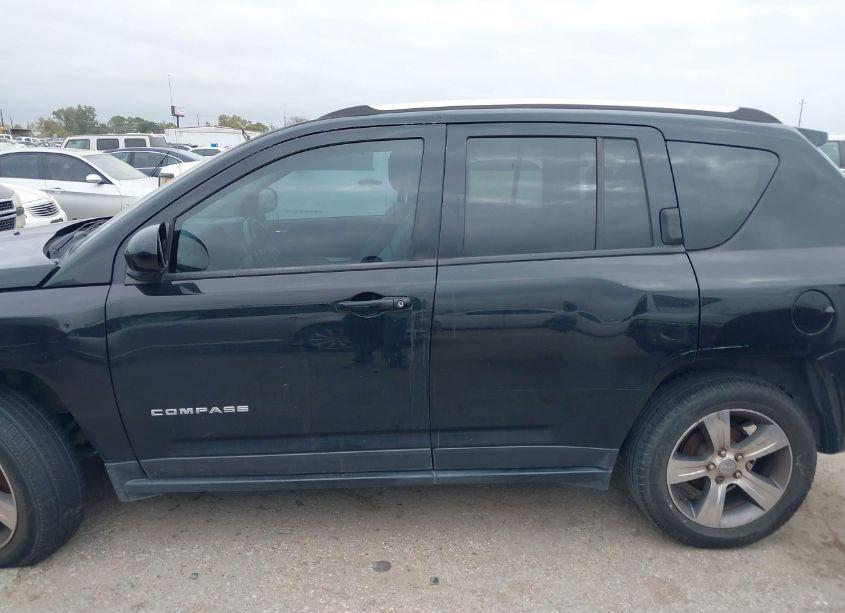 Photo 14 of 2017 Jeep Compass HIGH ALTITUDE 4X4 (VIN 1C4NJDEB3HD100473)