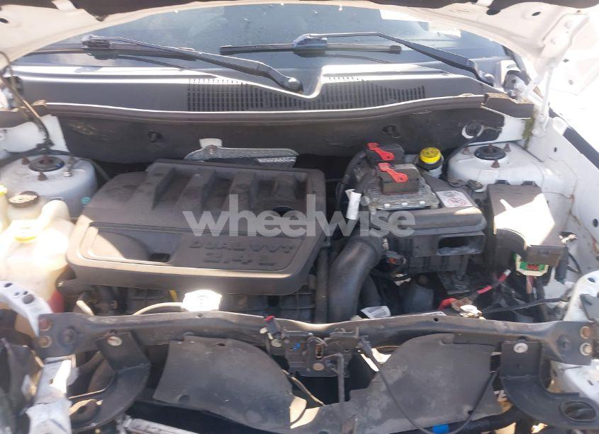 Photo 10 of 2017 Jeep Compass LATITUDE 4X4 (VIN 1C4NJDEB3HD113109)