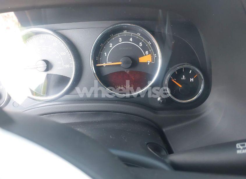 Photo 7 of 2017 Jeep Compass LATITUDE 4X4 (VIN 1C4NJDEB3HD113109)