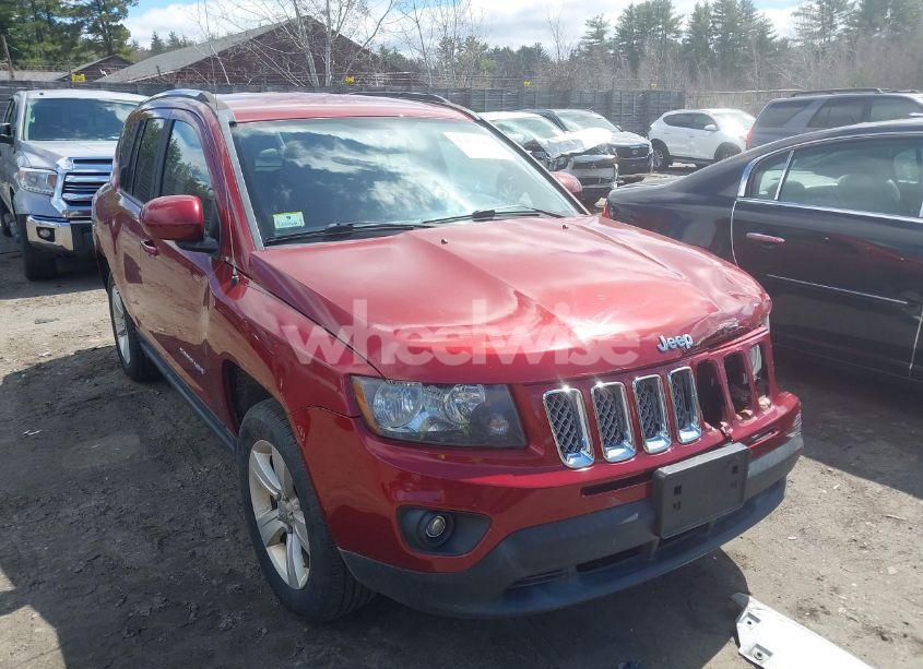 2014 Jeep Compass LATITUDE (VIN 1C4NJDEB4ED528497) main photo