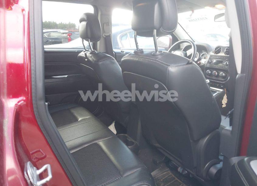 Photo 8 of 2014 Jeep Compass LATITUDE (VIN 1C4NJDEB4ED528497)