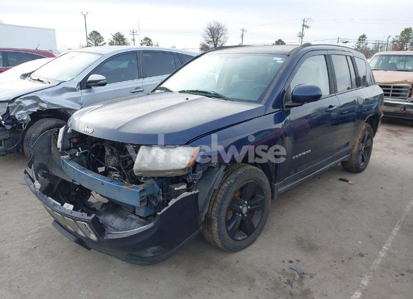 Photo 2 of 2014 Jeep Compass LATITUDE (VIN 1C4NJDEB4ED641852)