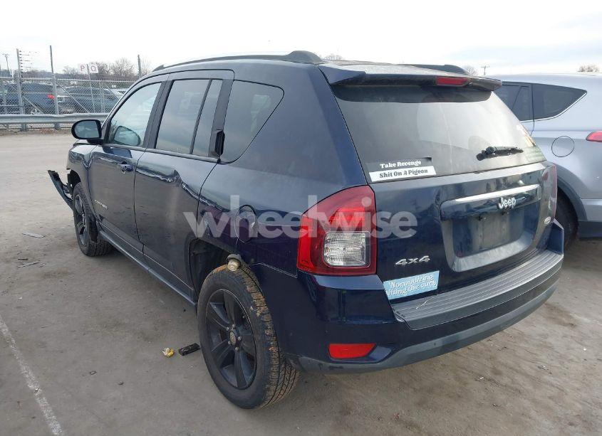 Photo 3 of 2014 Jeep Compass LATITUDE (VIN 1C4NJDEB4ED641852)