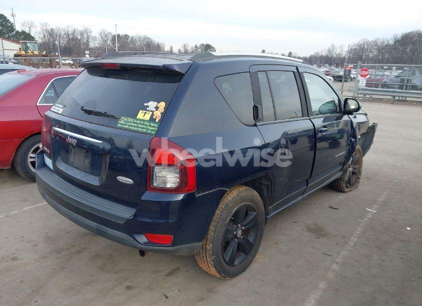 Photo 4 of 2014 Jeep Compass LATITUDE (VIN 1C4NJDEB4ED641852)