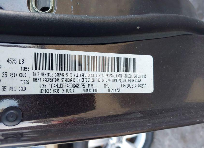 Photo 9 of 2014 Jeep Compass LATITUDE (VIN 1C4NJDEB4ED642175)