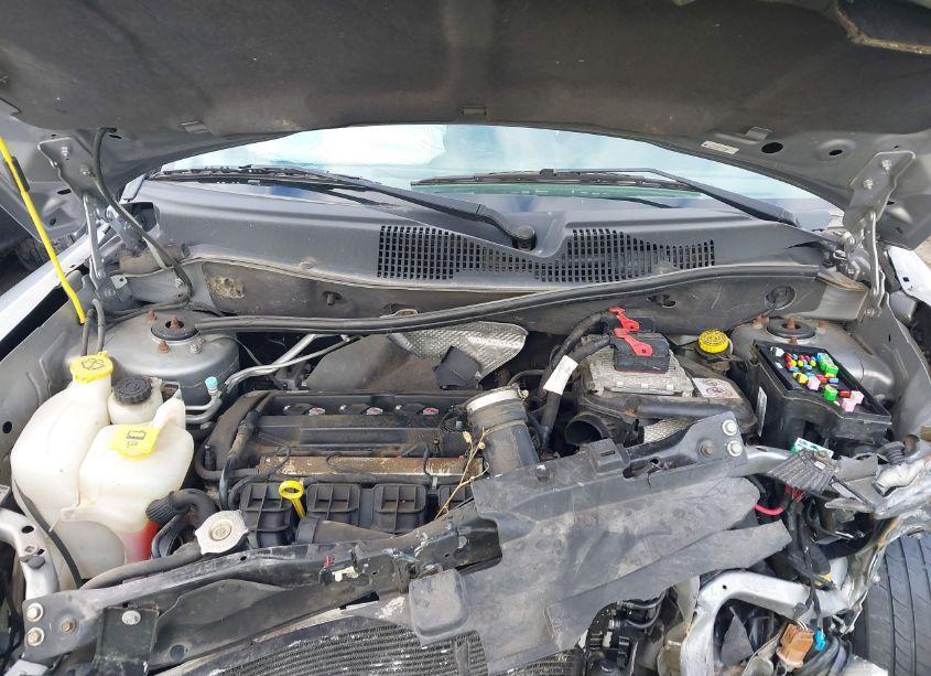 Photo 10 of 2015 Jeep Compass HIGH ALTITUDE EDITION (VIN 1C4NJDEB4FD120650)