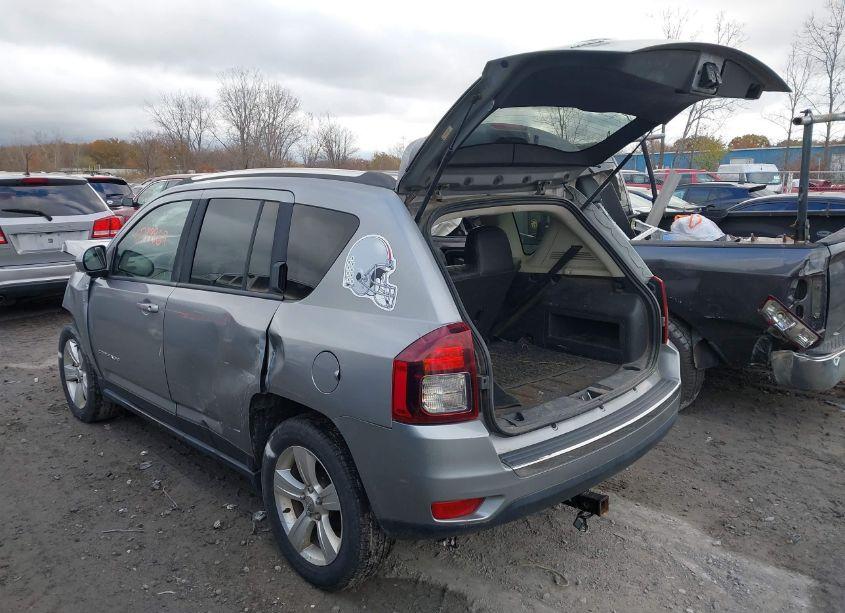 Photo 3 of 2015 Jeep Compass HIGH ALTITUDE EDITION (VIN 1C4NJDEB4FD120650)