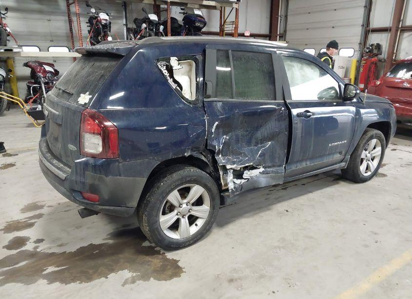 Photo 4 of 2015 Jeep Compass HIGH ALTITUDE EDITION (VIN 1C4NJDEB4FD239606)