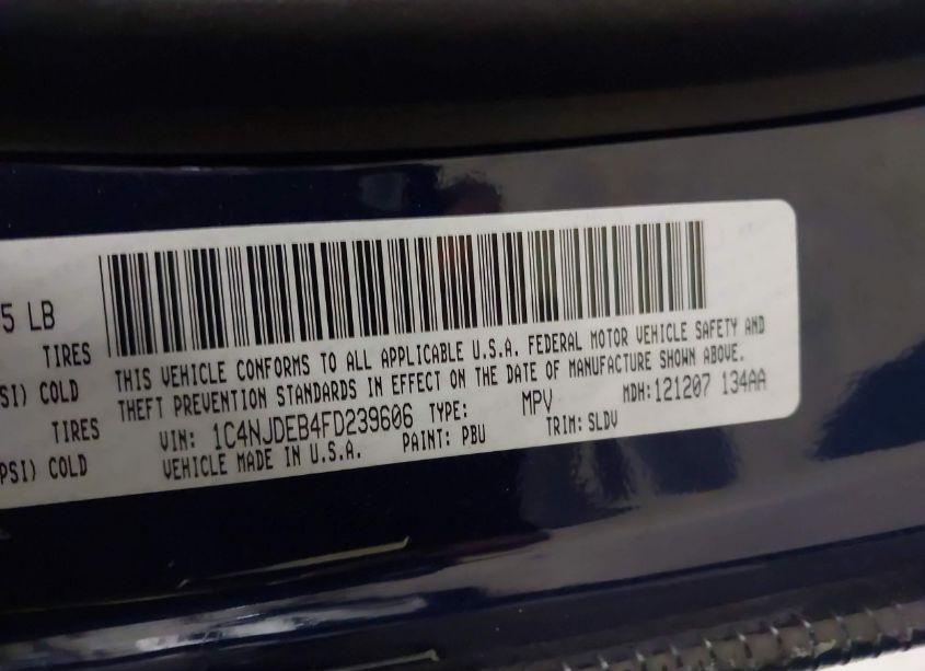 Photo 9 of 2015 Jeep Compass HIGH ALTITUDE EDITION (VIN 1C4NJDEB4FD239606)