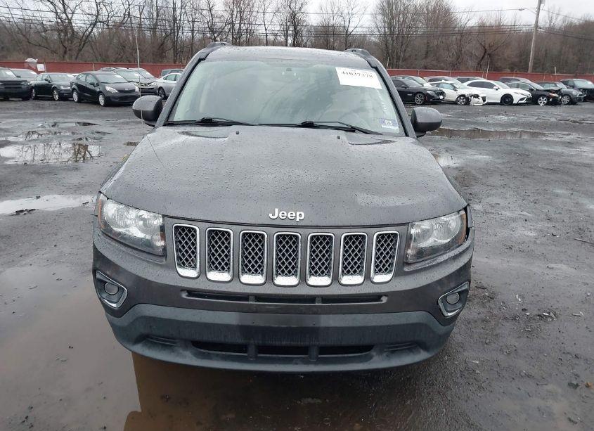 Photo 12 of 2015 Jeep Compass HIGH ALTITUDE EDITION (VIN 1C4NJDEB4FD385875)
