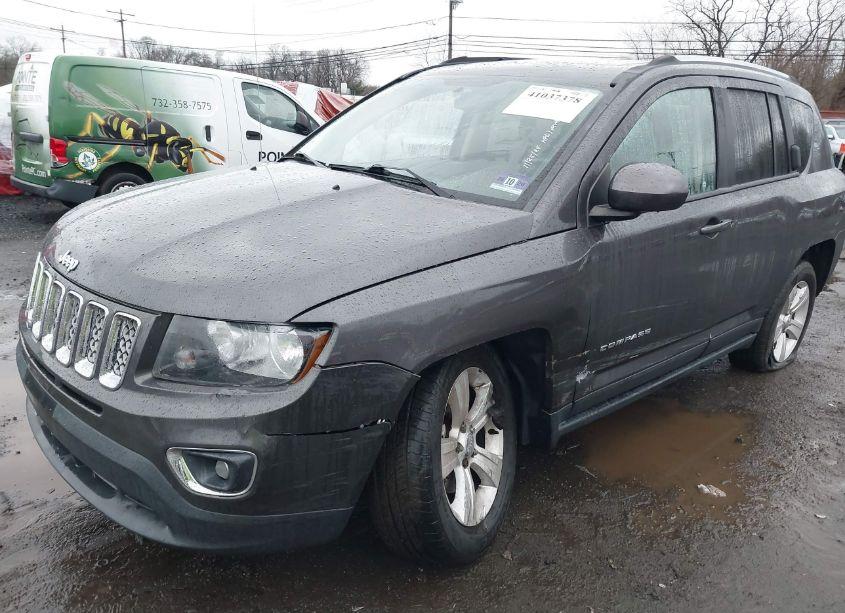 Photo 6 of 2015 Jeep Compass HIGH ALTITUDE EDITION (VIN 1C4NJDEB4FD385875)