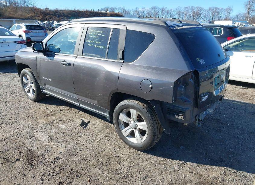 Photo 3 of 2015 Jeep Compass HIGH ALTITUDE EDITION (VIN 1C4NJDEB4FD425565)