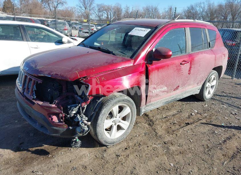 Photo 2 of 2016 Jeep Compass LATITUDE (VIN 1C4NJDEB4GD663305)