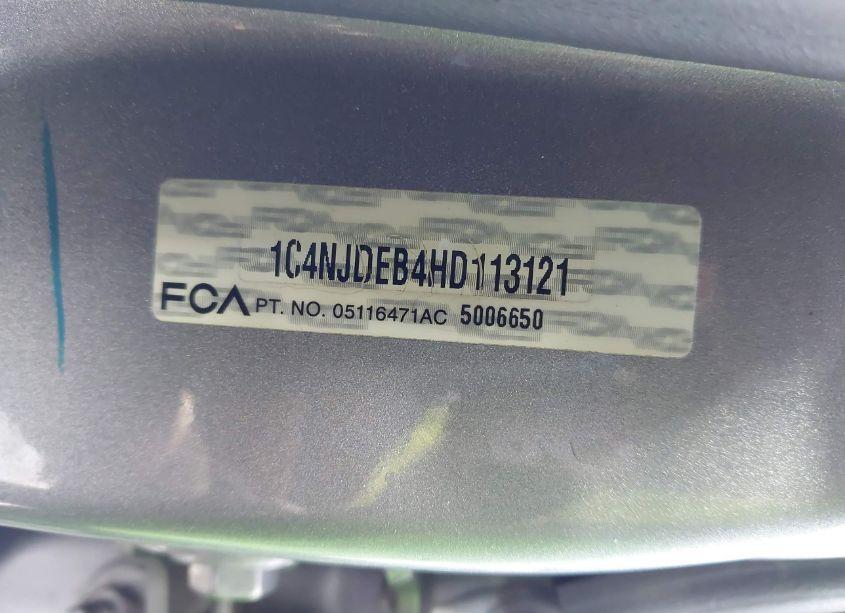 Photo 9 of 2017 Jeep Compass HIGH ALTITUDE 4X4 (VIN 1C4NJDEB4HD113121)