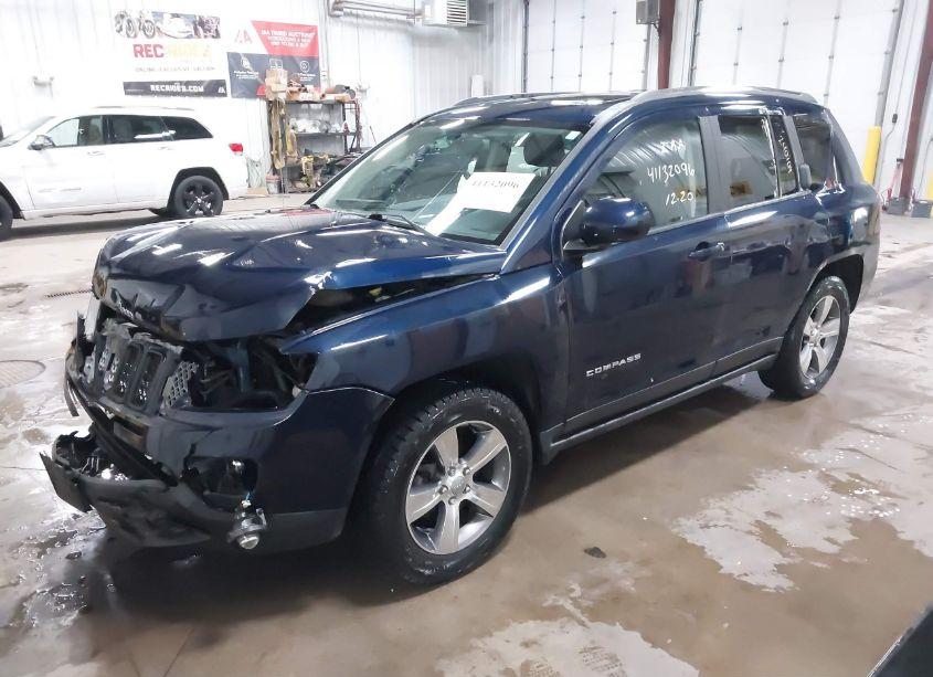 Photo 2 of 2017 Jeep Compass HIGH ALTITUDE 4X4 (VIN 1C4NJDEB4HD153425)