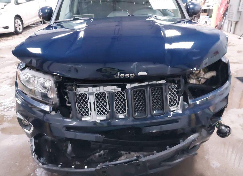 Photo 6 of 2017 Jeep Compass HIGH ALTITUDE 4X4 (VIN 1C4NJDEB4HD153425)