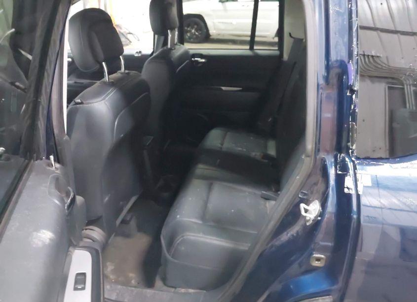 Photo 8 of 2017 Jeep Compass HIGH ALTITUDE 4X4 (VIN 1C4NJDEB4HD153425)