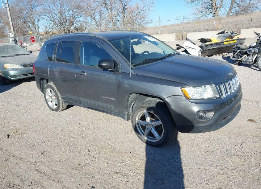 2012 Jeep Compass LATITUDE (VIN 1C4NJDEB5CD650833) main photo