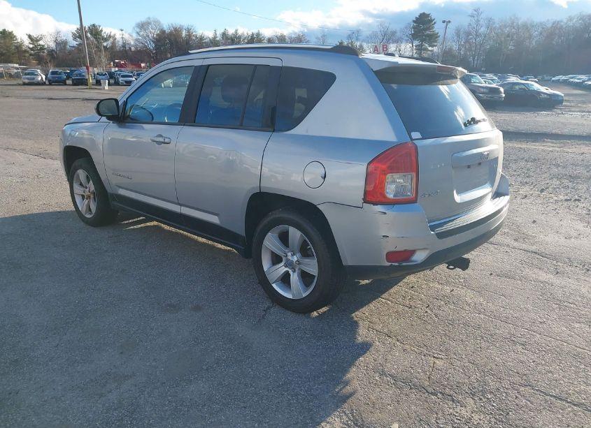 Photo 3 of 2012 Jeep Compass LATITUDE (VIN 1C4NJDEB5CD662013)