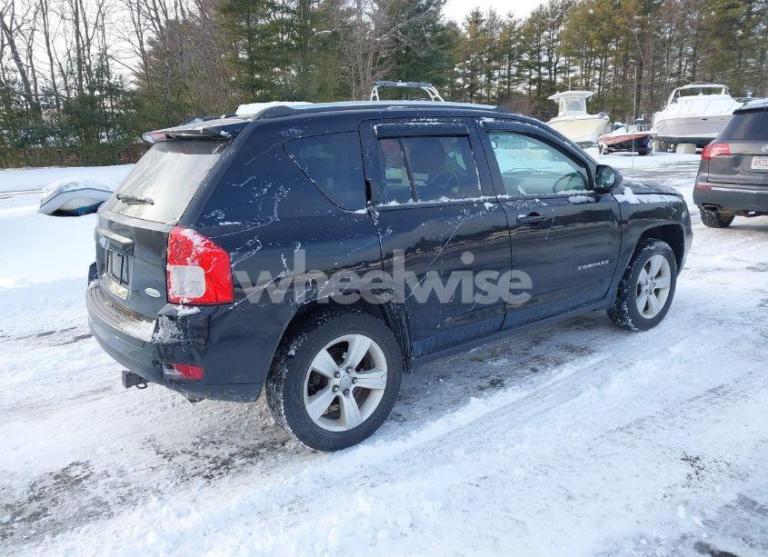 Photo 4 of 2013 Jeep Compass LATITUDE (VIN 1C4NJDEB5DD237148)