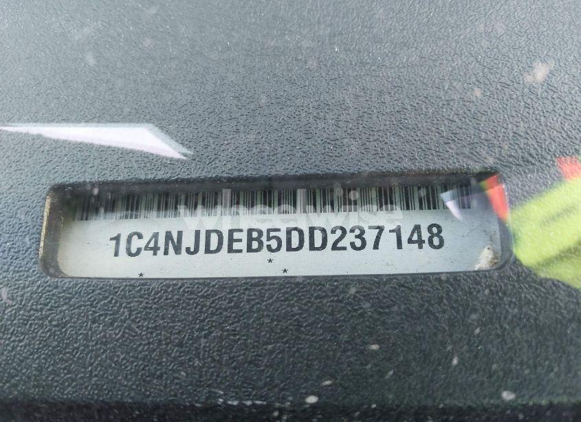 Photo 9 of 2013 Jeep Compass LATITUDE (VIN 1C4NJDEB5DD237148)