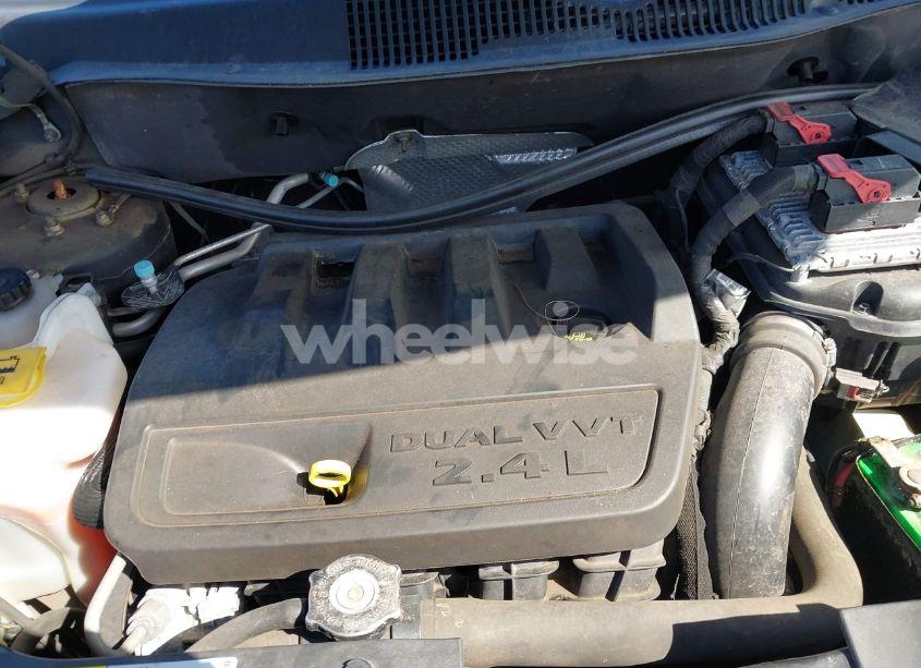 Photo 6 of 2014 Jeep Compass LATITUDE (VIN 1C4NJDEB5ED686668)