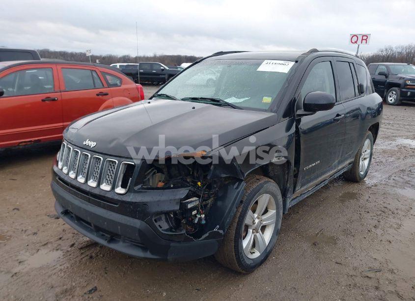 Photo 6 of 2014 Jeep Compass LATITUDE (VIN 1C4NJDEB5ED734489)
