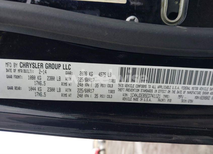 Photo 9 of 2014 Jeep Compass LATITUDE (VIN 1C4NJDEB5ED741121)