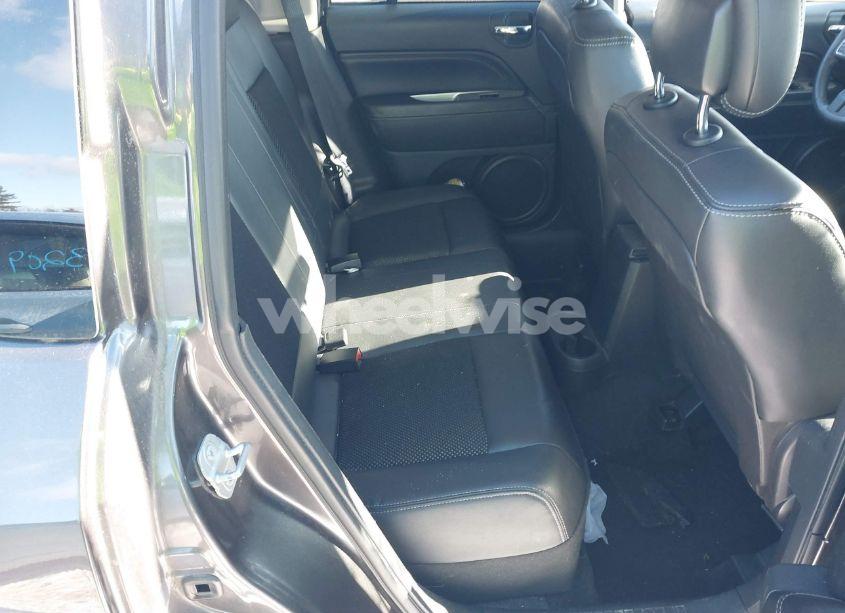 Photo 8 of 2014 Jeep Compass LATITUDE (VIN 1C4NJDEB5ED792277)