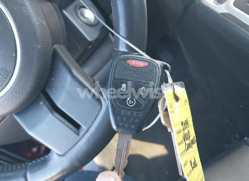 Photo 11 of 2014 Jeep Compass LATITUDE (VIN 1C4NJDEB5ED809949)