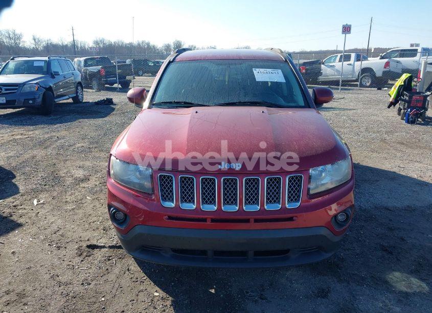 Photo 13 of 2014 Jeep Compass LATITUDE (VIN 1C4NJDEB5ED809949)