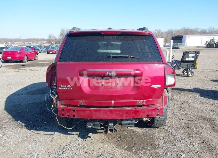 Photo 17 of 2014 Jeep Compass LATITUDE (VIN 1C4NJDEB5ED809949)