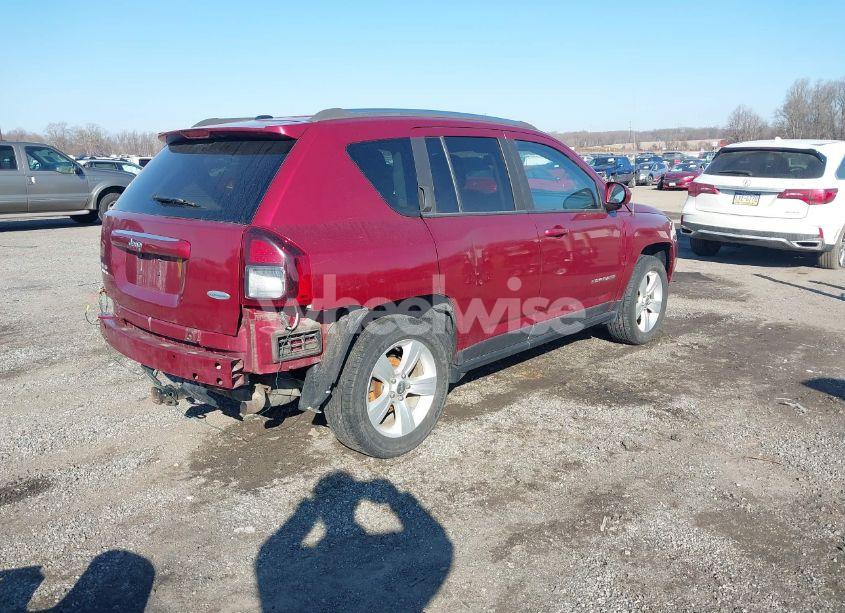 Photo 4 of 2014 Jeep Compass LATITUDE (VIN 1C4NJDEB5ED809949)