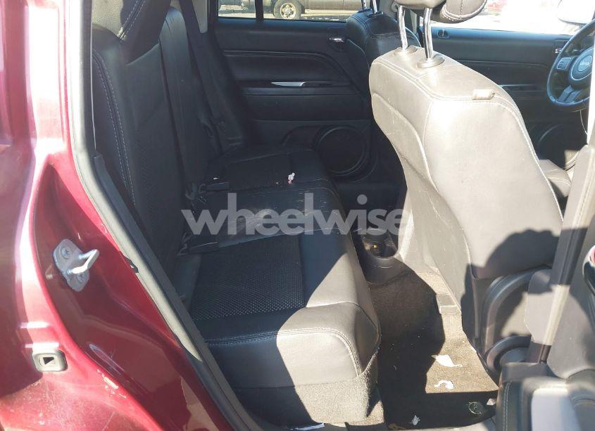 Photo 8 of 2014 Jeep Compass LATITUDE (VIN 1C4NJDEB5ED809949)