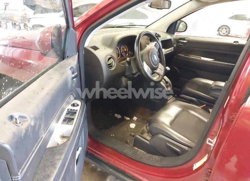 Photo 5 of 2016 Jeep Compass LATITUDE (VIN 1C4NJDEB5GD587688)