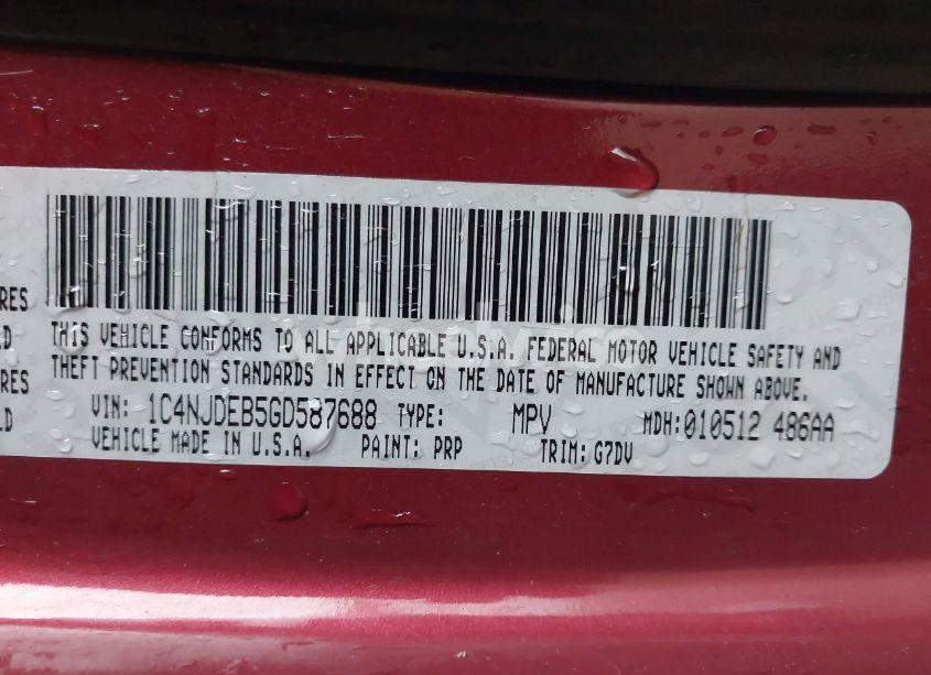 Photo 9 of 2016 Jeep Compass LATITUDE (VIN 1C4NJDEB5GD587688)