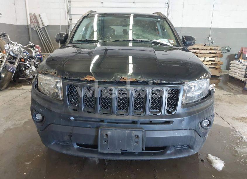 Photo 12 of 2016 Jeep Compass LATITUDE (VIN 1C4NJDEB5GD784912)