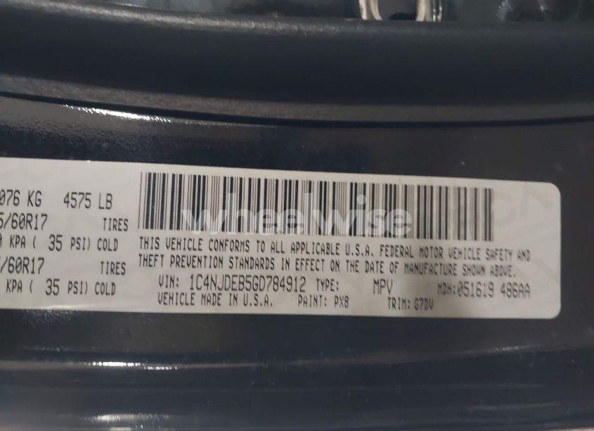 Photo 9 of 2016 Jeep Compass LATITUDE (VIN 1C4NJDEB5GD784912)