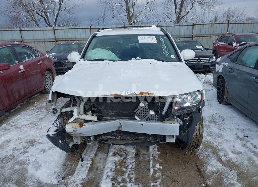 Photo 13 of 2017 Jeep Compass LATITUDE 4X4 (VIN 1C4NJDEB5HD191200)