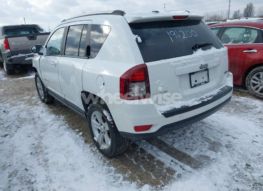Photo 3 of 2017 Jeep Compass LATITUDE 4X4 (VIN 1C4NJDEB5HD191200)