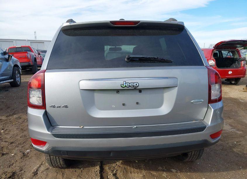 Photo 16 of 2017 Jeep Compass LATITUDE 4X4 (VIN 1C4NJDEB5HD191214)