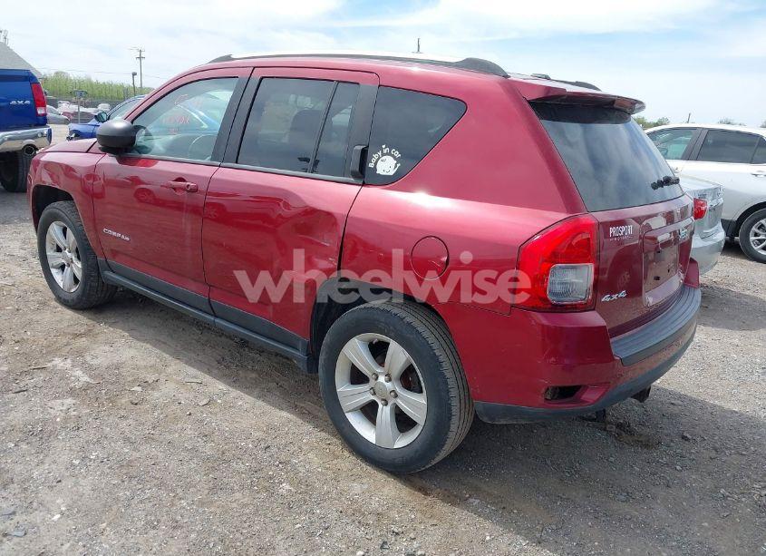 Photo 3 of 2012 Jeep Compass LATITUDE (VIN 1C4NJDEB6CD624936)