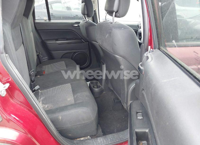 Photo 8 of 2012 Jeep Compass LATITUDE (VIN 1C4NJDEB6CD624936)